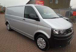 VOLKSWAGEN TRANSPORTER 140PS LWB AIRCON MODEL