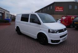 VOLKSWAGEN TRANSPORTER - SPORTLINE KOMBI - 180ps DSG - 5 SEAT FULL LEATHER - FVWSH