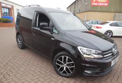 VOLKSWAGEN CADDY BLACK EDITION