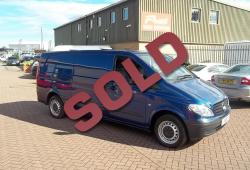 MERCEDES VITO 111 EXLWB DOG CARRIER