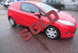 FORD FIESTA SPORT VAN - AIR CON - FSH - ONE OWNER - BRIGHT RED - 95ps