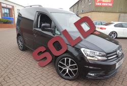 VOLKSWAGEN CADDY BLACK EDITION