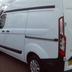 FORD CUSTOM SWB HR TREND AIRCON,NAV FSH