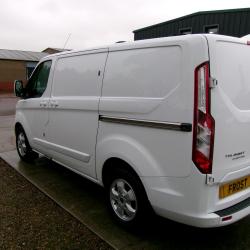 FORD CUSTOM LIMITED CLEAN AIR ZONE FRIENDLY