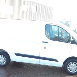 FORD TRANSIT CUSTOM 290 SWB 65 REG