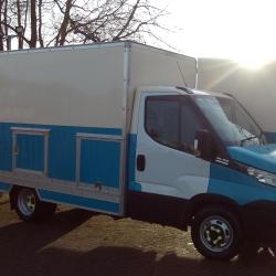 IVECO DAILY 35-180 3.0L CATERING VAN