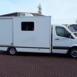 MERCEDES BENZ,SPRINTER 513 BOX