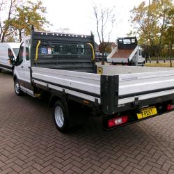 FORD TRANSIT 350  125PS DOUBLE CAB