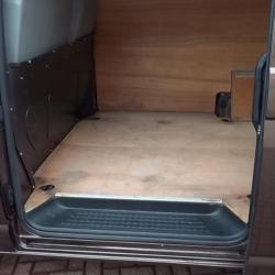 VOLKSWAGEN TRANSPORTER T5.1 140PS DSG