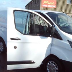 FORD TRANSIT CUSTOM 290 SWB 65 REG