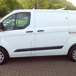 FORD TRANSIT CUSTOM SWB 270