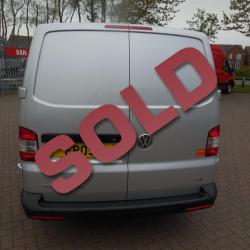 VOLKSWAGEN TRANSPORTER 140PS LWB AIRCON MODEL